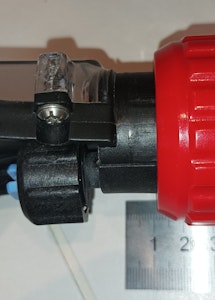 Carpet and upholstery cleaner - Image 9